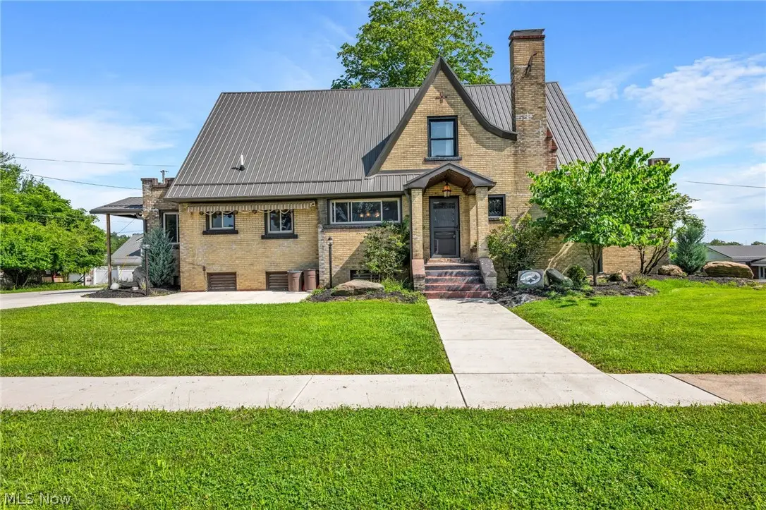 593 Dewey Avenue, Cadiz, OH 43907 - #1