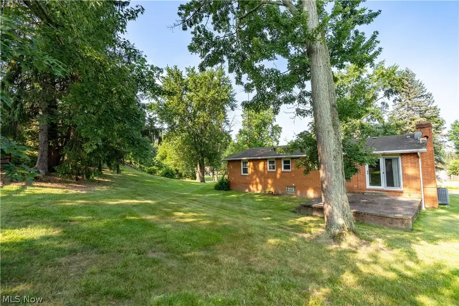 3726 Whitehouse Nw Avenue, Canton, OH 44709 - #3
