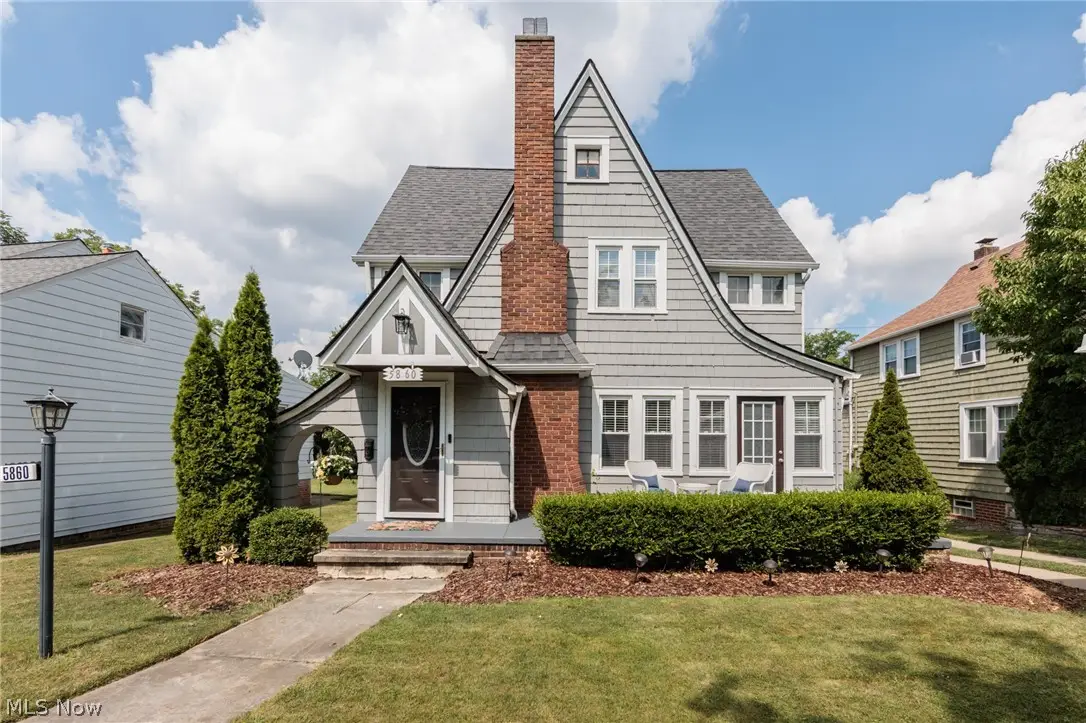 5860 Wickfield Drive, Parma Heights, OH 44130 - #1
