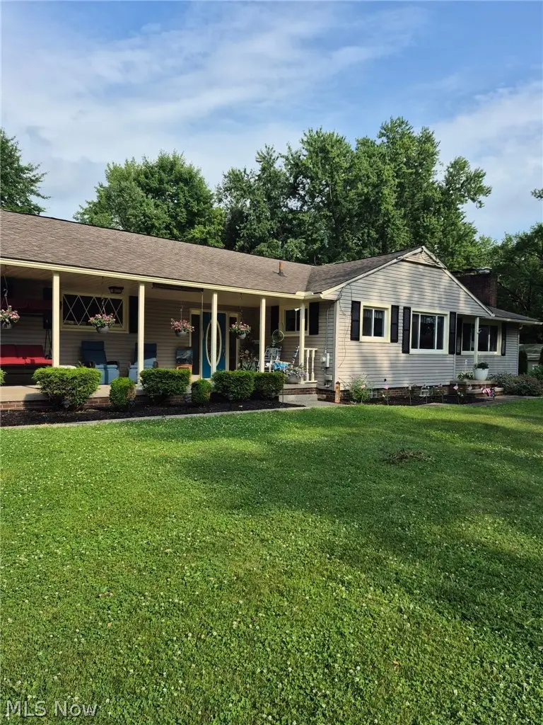 391 S Munroe Road, Tallmadge, OH 44278 - #2