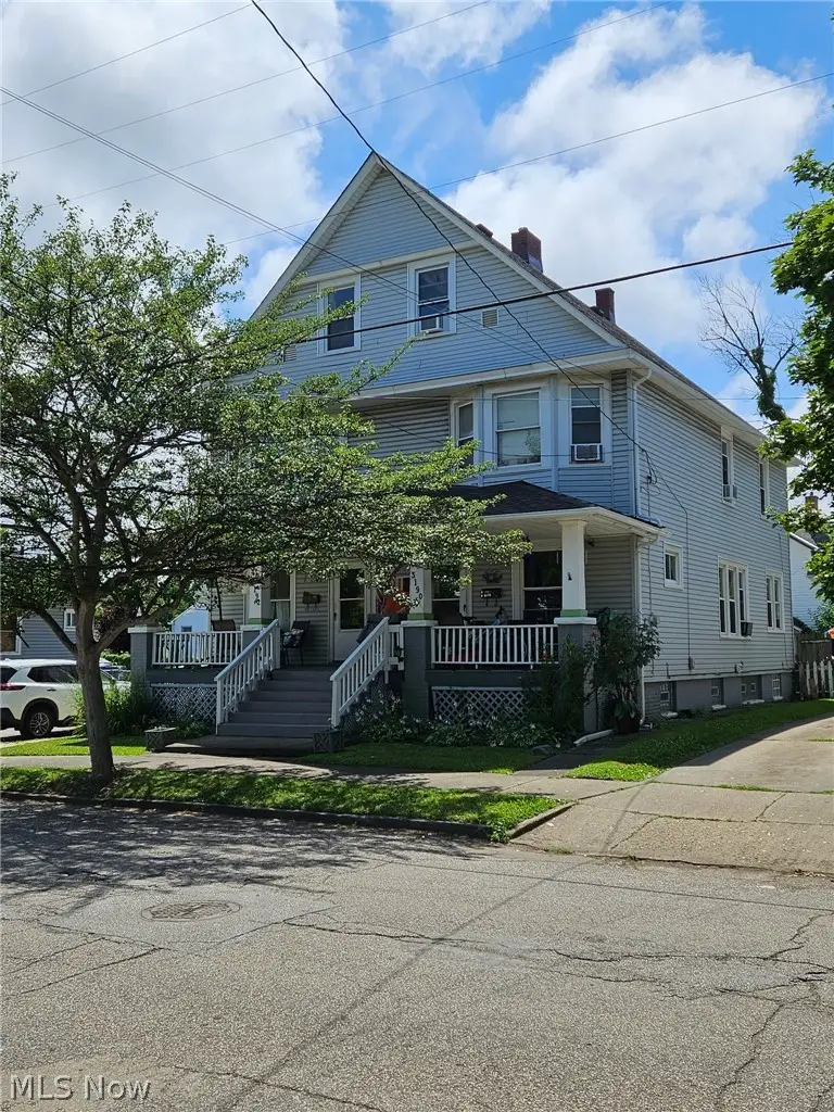 3192 W 58th Street, Cleveland, OH 44102 - #3