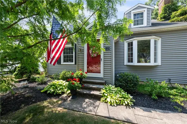 125 Jacqueline Drive, Berea, OH 44017