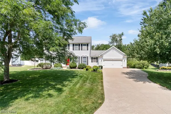 3883 Cromford Nw Circle, Uniontown, OH 44685