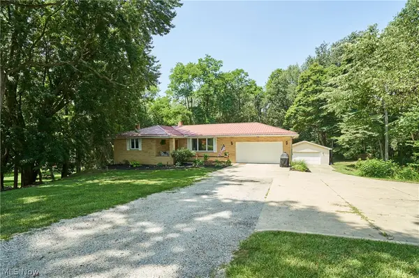 1865 Hartville Road, Mogadore, OH 44260