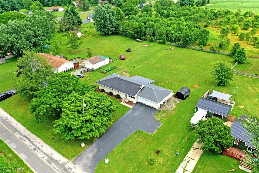6556 Ridge Road, Cortland, OH 44410 - #3