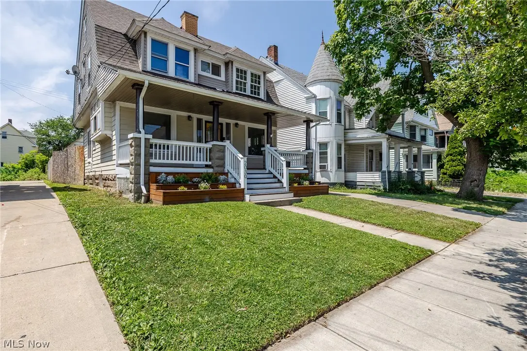 2030 W 100th Street, Cleveland, OH 44102 - #1