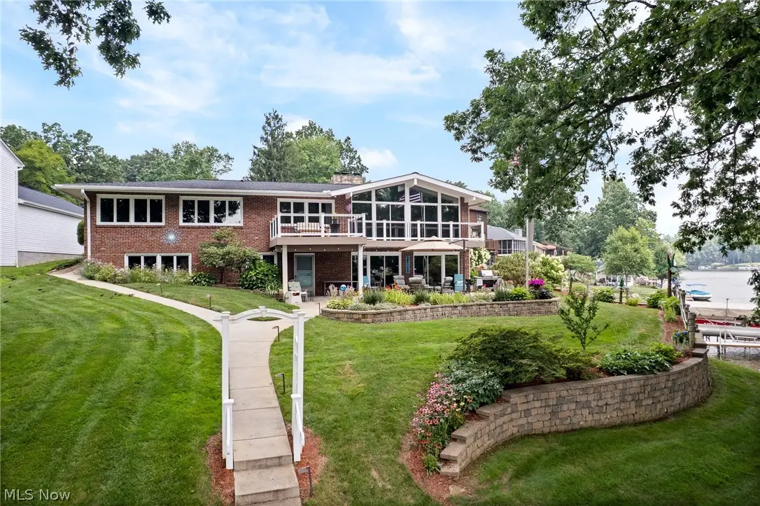 114 Lake Front Drive, Green, OH 44319 - #1