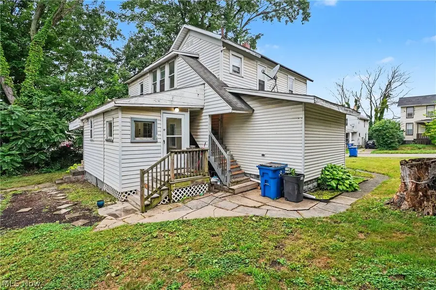 17 Wilson Avenue, Girard, OH 44420 - #3