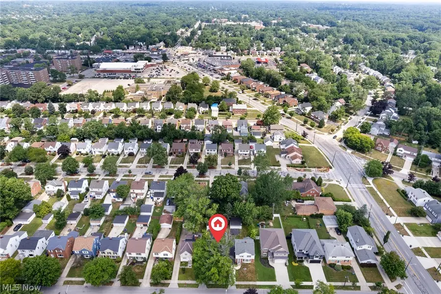 4493 Groveland Road, University Heights, OH 44118 - #2