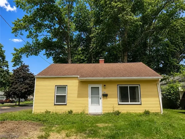 1294 Inman Street, Akron, OH 44306