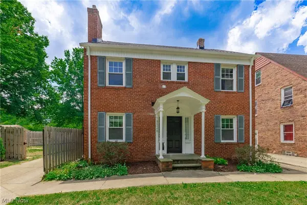 18526 Scottsdale Boulevard, Shaker Heights, OH 44122