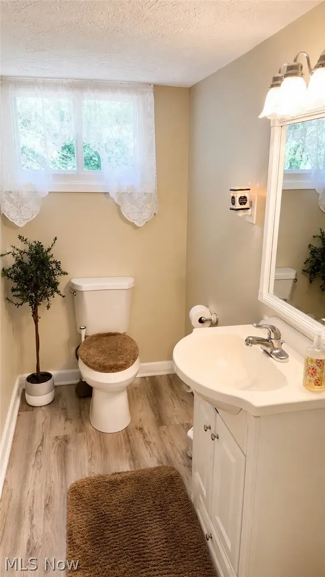 32703 Arlesford Drive, Solon, OH 44139 - #3