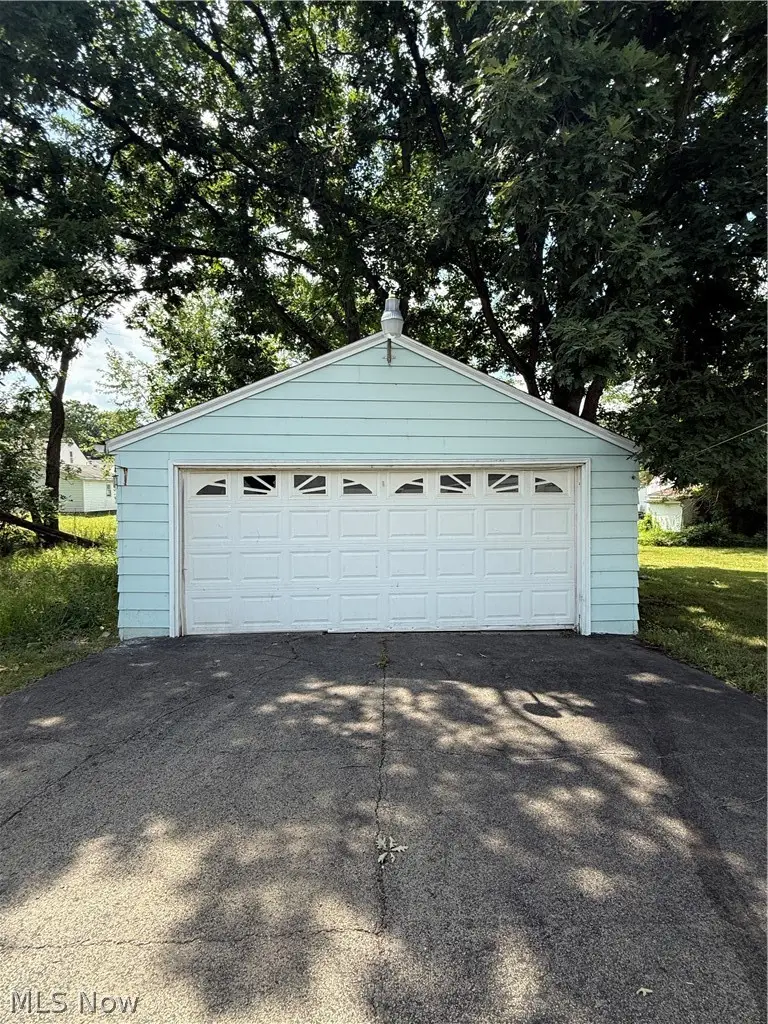 430 Moherman Avenue, Youngstown, OH 44509 - #3