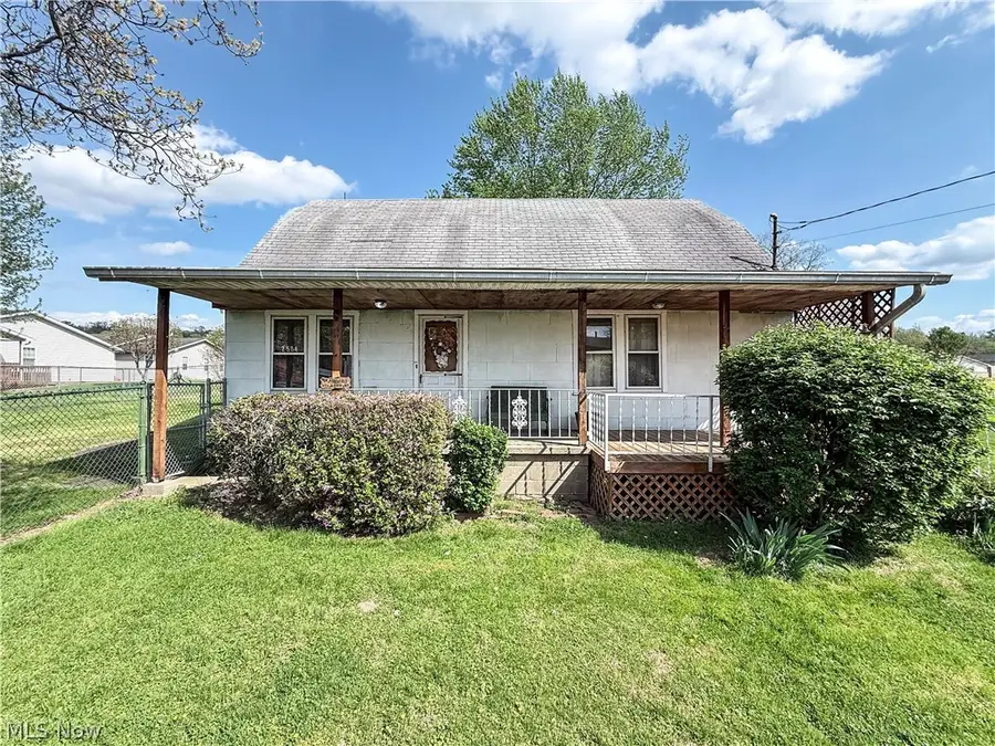 2504 12th Street, Vienna, WV 26105 - #2