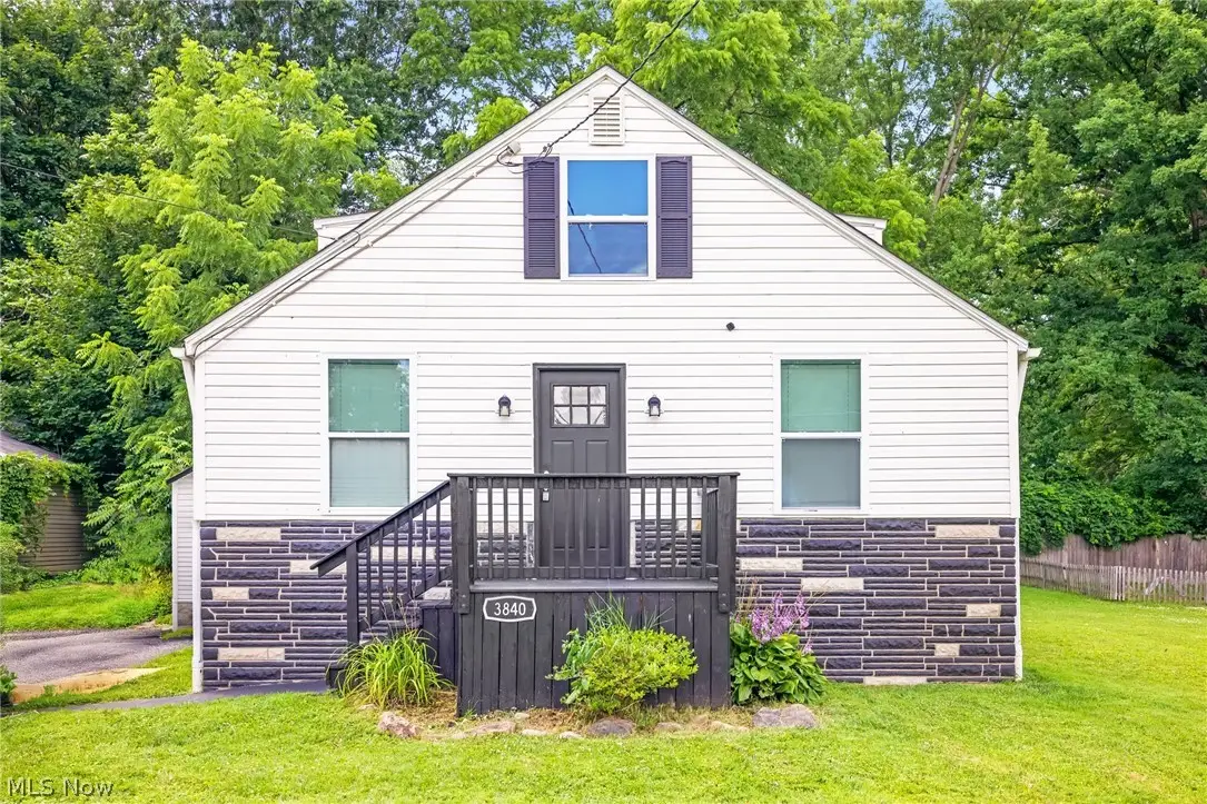 3840 Hile Road, Stow, OH 44224 - #1