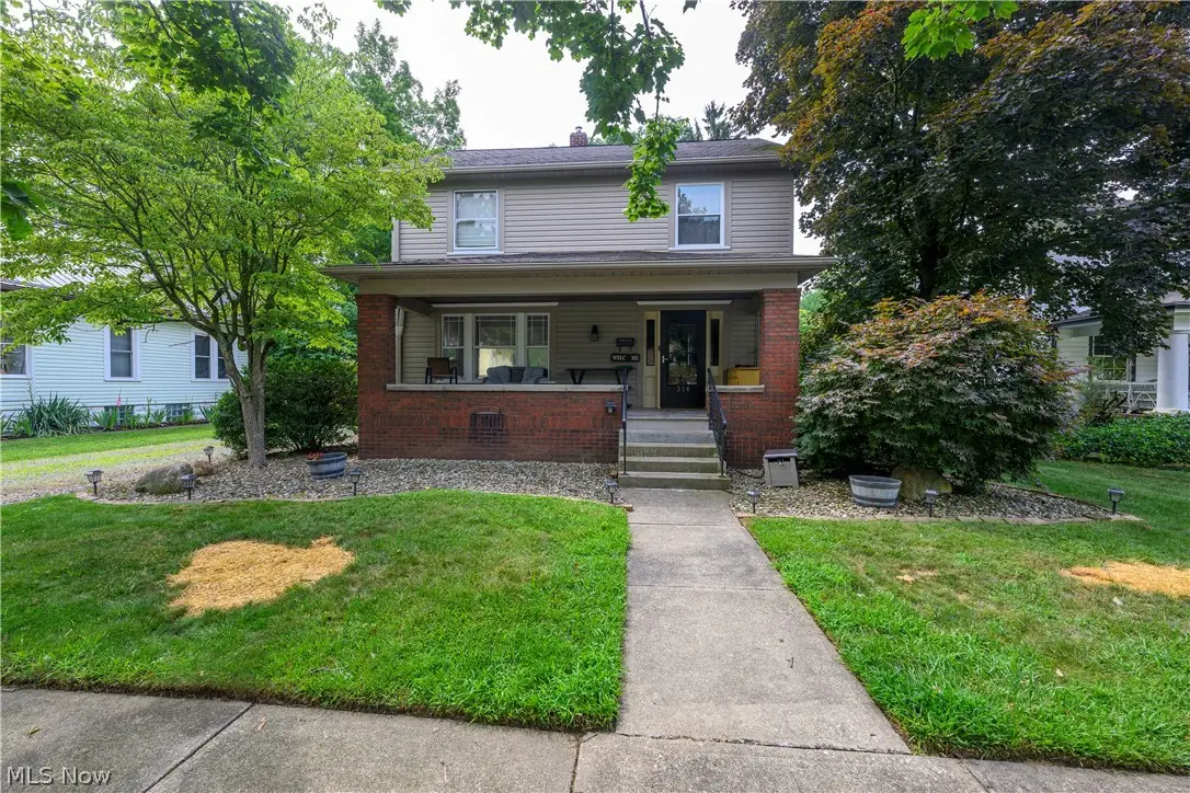 314 E 13th Street, Dover, OH 44622 - #1