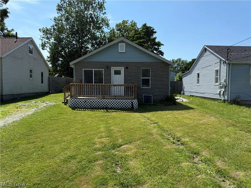 5384 Rolling Avenue, Lorain, OH 44055 - #1