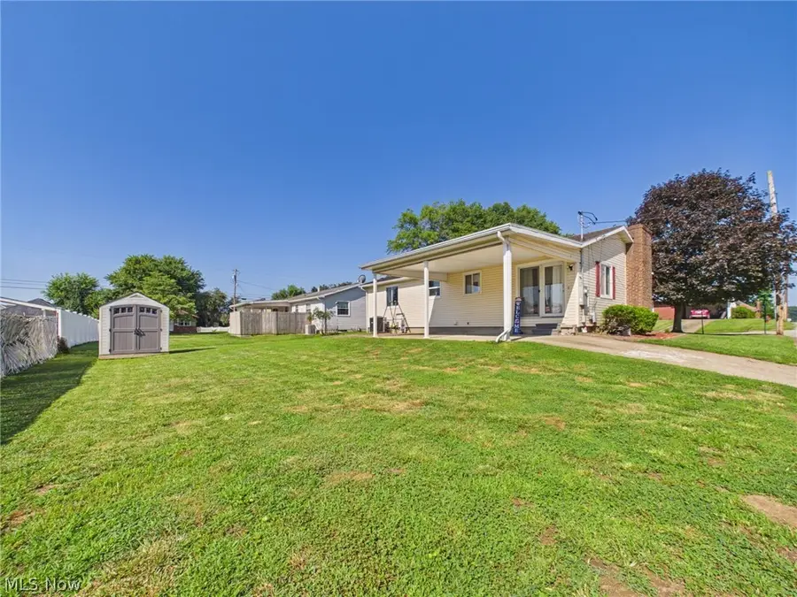 2902 9th Avenue, Vienna, WV 26105 - #2