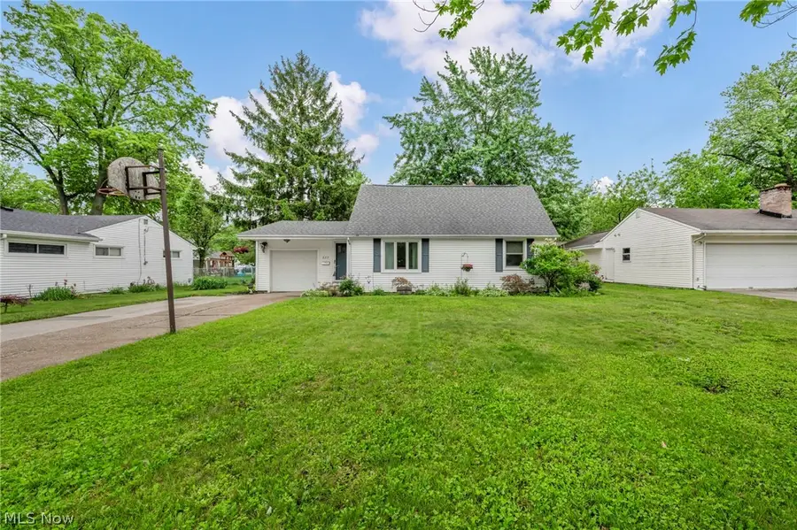 227 Fairfield Road, Avon Lake, OH 44012 - #2