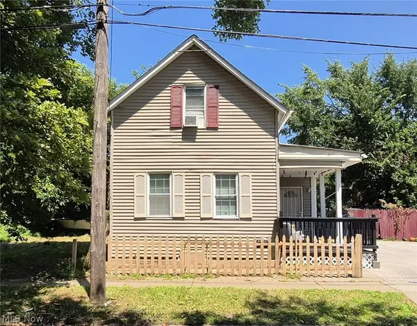 3026 Erin Avenue, Cleveland, OH 44113