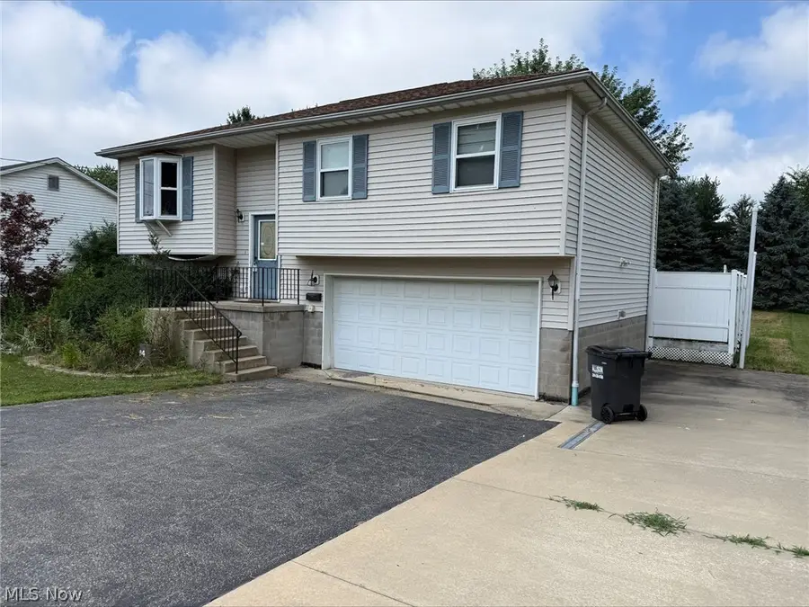 84 Howard Street, Austintown, OH 44515 - #3