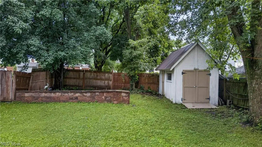 1615 W Market Street, Orrville, OH 44667 - #2