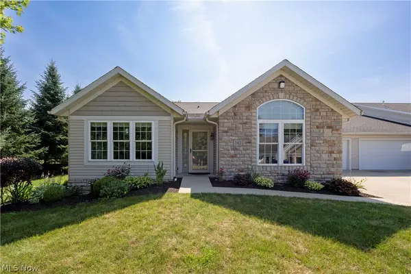 242 Woodbury Circle, Kidron, OH 44618