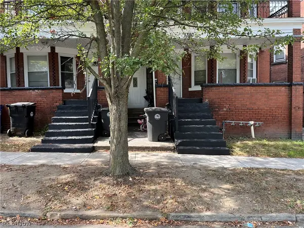 1382 W 91st Street, Cleveland, OH 44102
