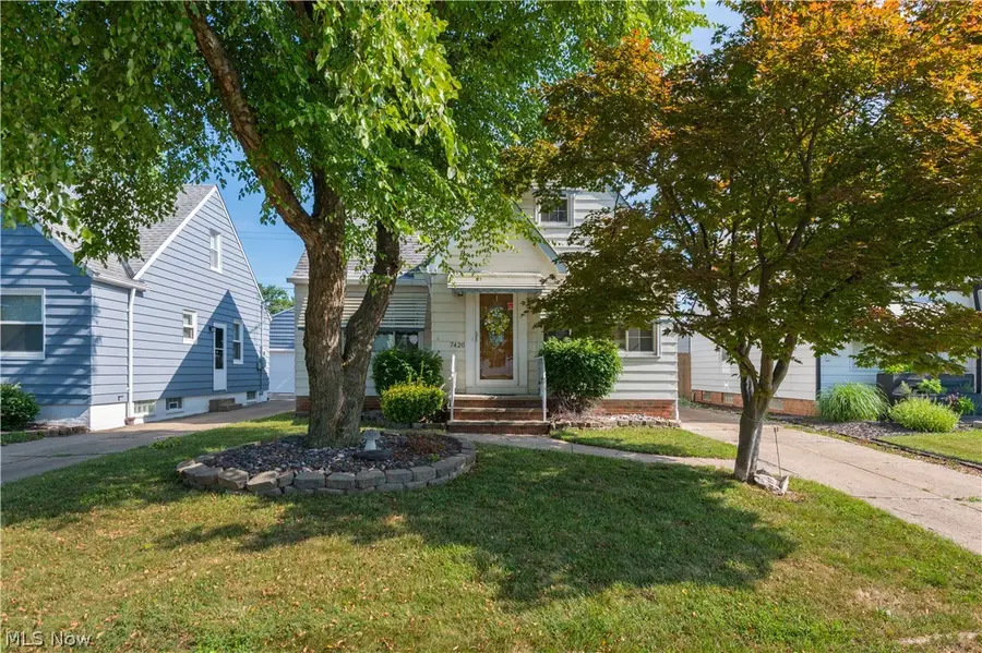 7420 Traymore Avenue, Brooklyn, OH 44114 - #2