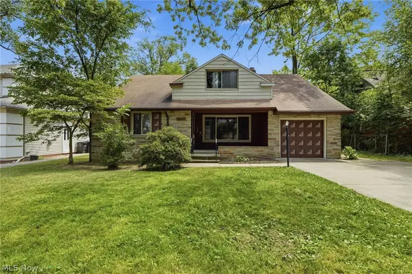 2537 Edgewood Road, Beachwood, OH 44122