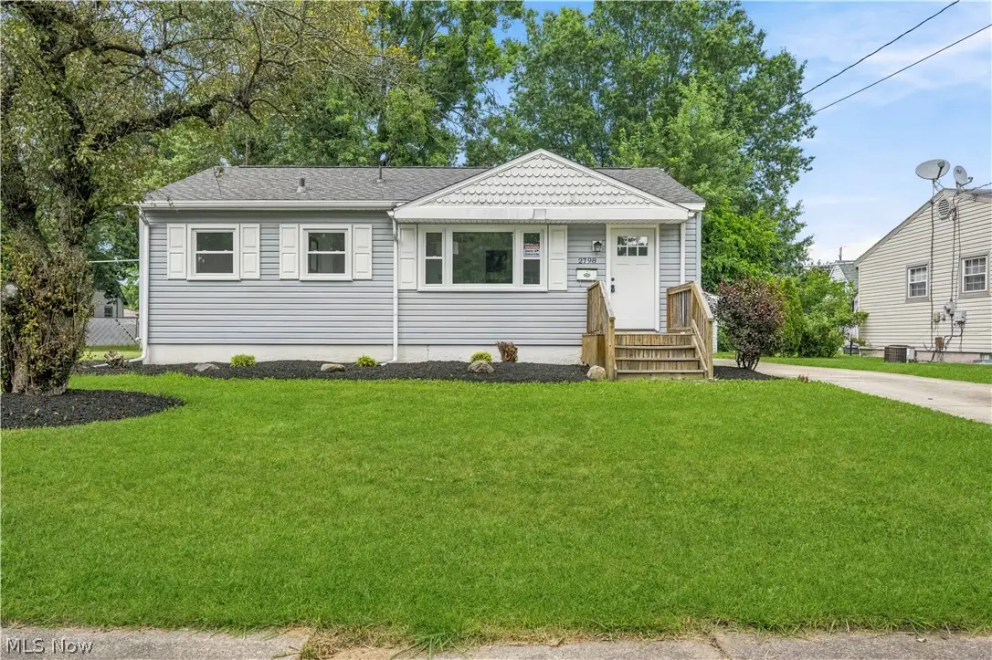 2798 Randolph Nw Street, Warren, OH 44485 - #1