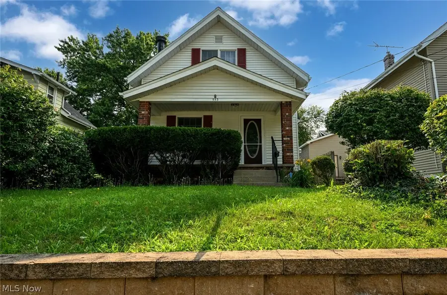 553 Princeton Avenue, Barberton, OH 44203 - #2