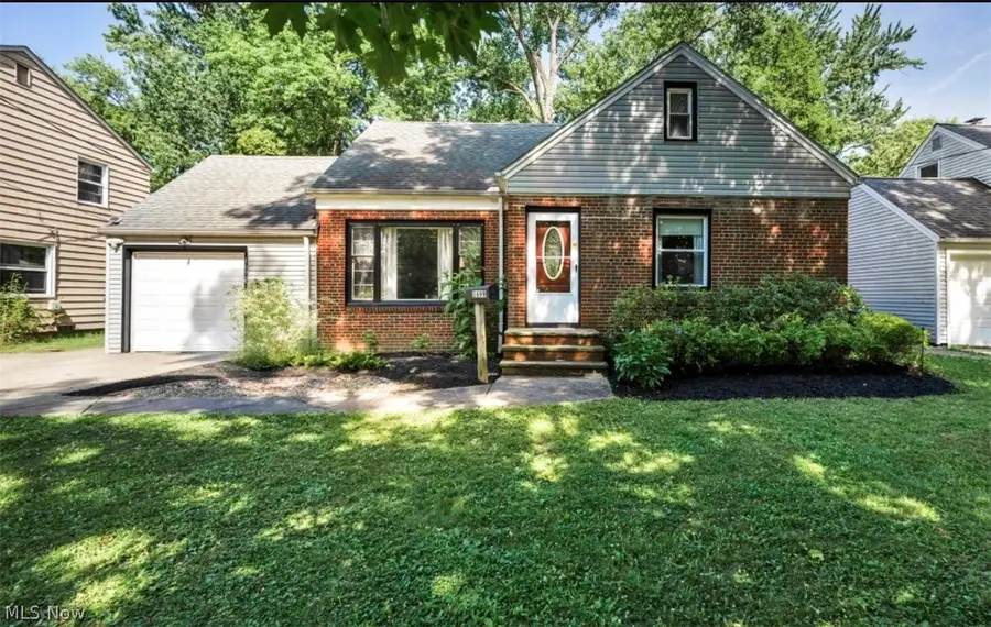 1699 Lyndhurst, Lyndhurst, OH 44124 - #3