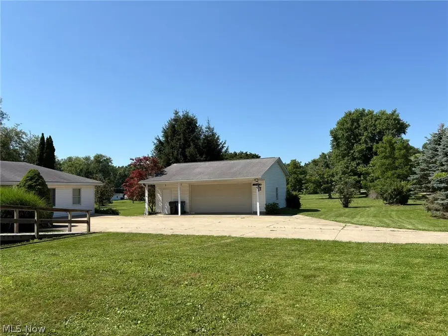 2140 Claus Road, Vermilion, OH 44089 - #3