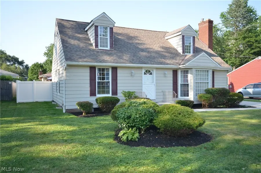 2527 Carson Road, Fairlawn, OH 44333 - #3