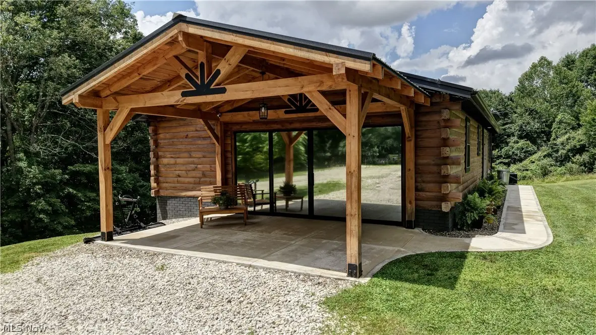 2291 Ivory Nw Road, Dellroy, OH 44620 - #1