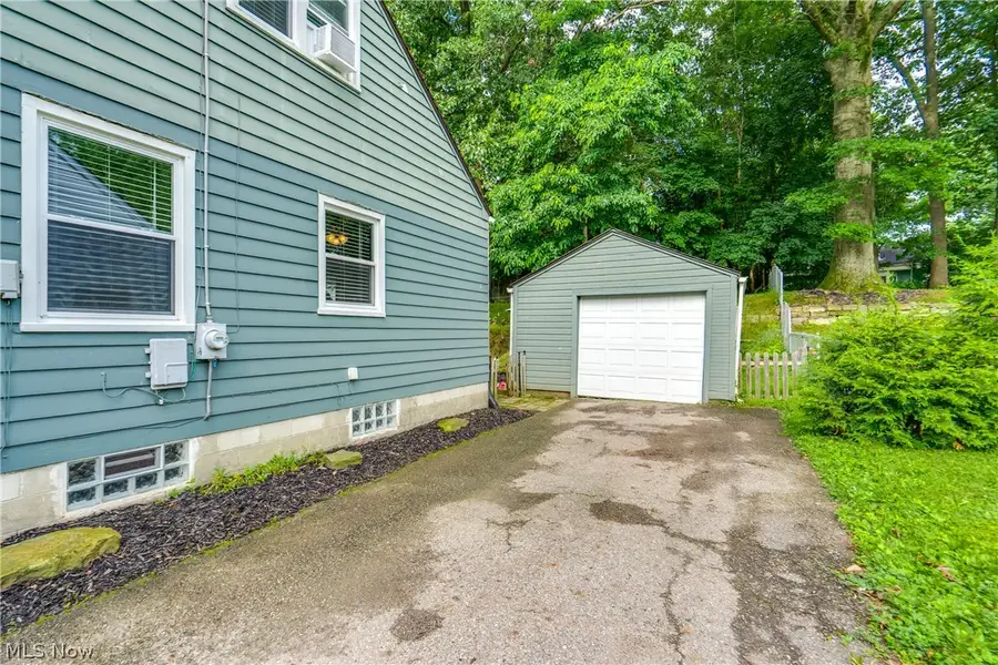 620 Woodside Drive, Kent, OH 44240 - #3
