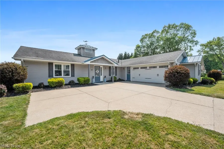 1280 Surfside Circle, Aurora, OH 44202 - #3