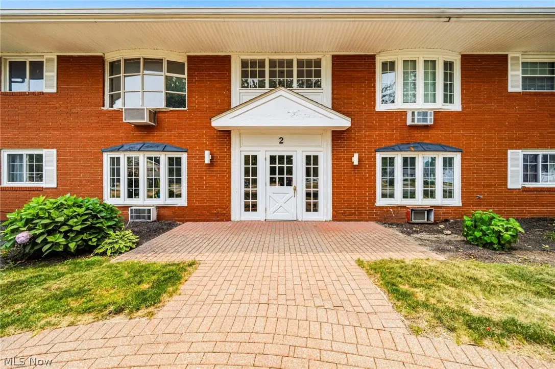2 Meadowlawn Drive #5, Mentor, OH 44060 - #1