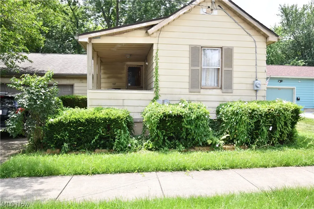 737 Porter Avenue, Campbell, OH 44405 - #1