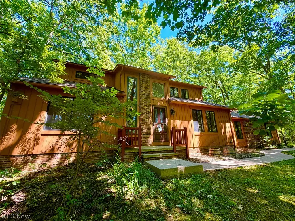 8495 Painesville Warren Road, Concord, OH 44077 - #1
