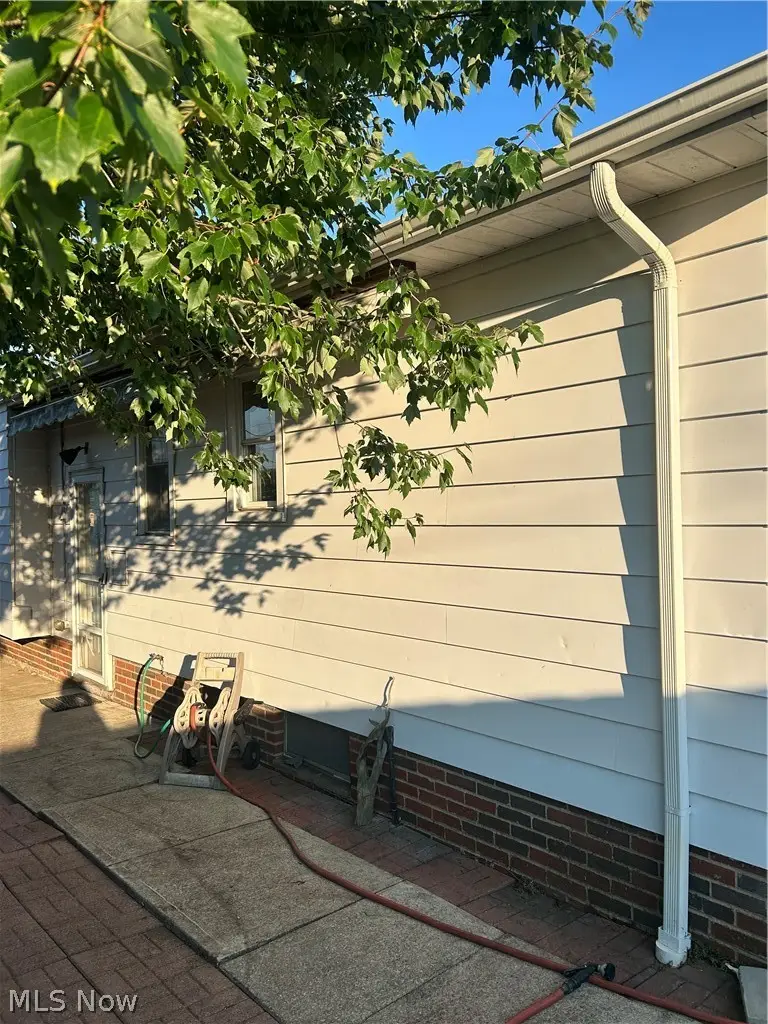 10982 Naomi Drive, Parma, OH 44130 - #3