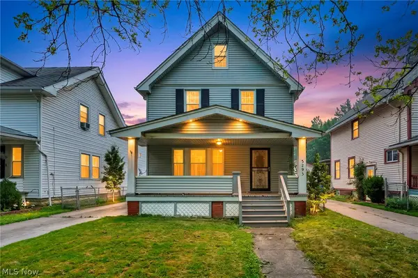 3293 W 99th Street, Cleveland, OH 44102