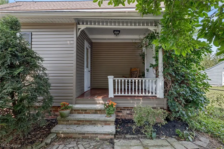 6190 Stearns Road, North Olmsted, OH 44070 - #3