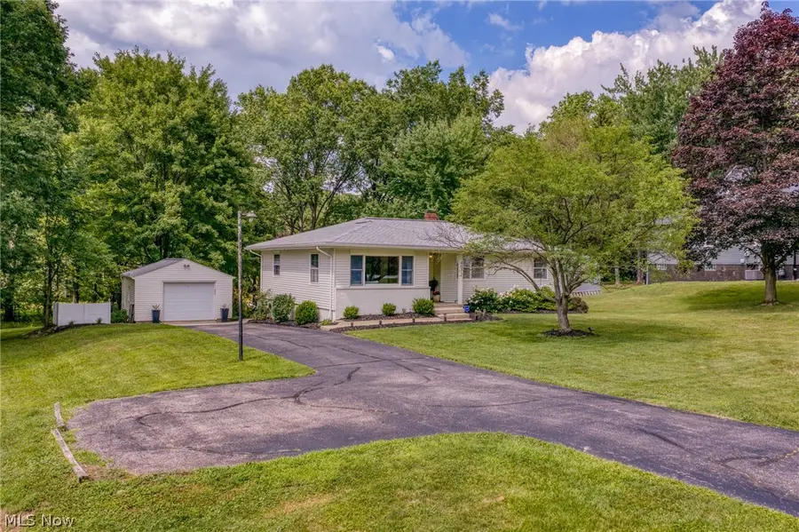 4072 Leewood Road, Stow, OH 44224 - #2