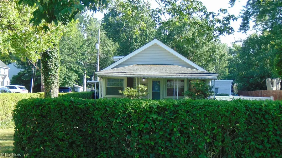 34090 Roberts Road, Eastlake, OH 44095 - #2