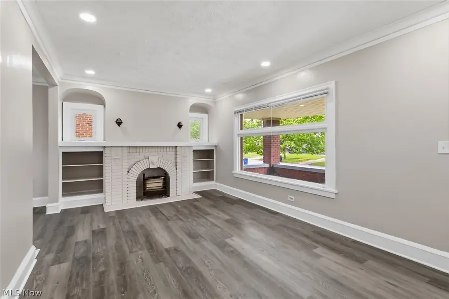 3370 E 137th Street, Cleveland, OH 44120 - #3
