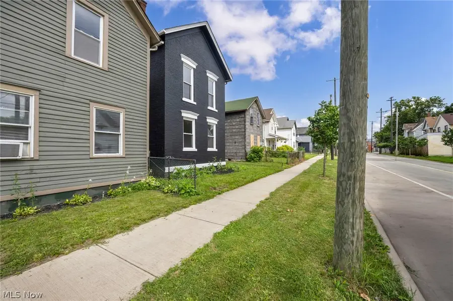 2188 Fulton Road, Cleveland, OH 44113 - #3