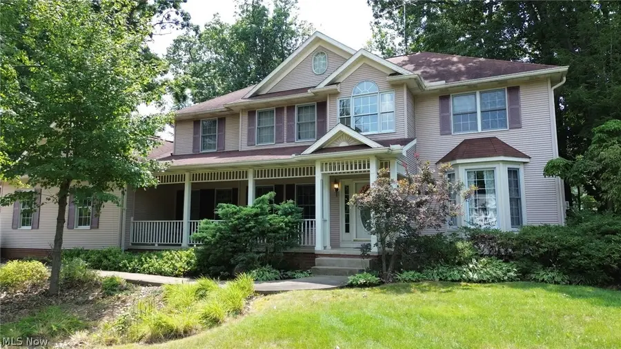 6506 Forestwood Nw Street, Canton, OH 44718 - #2