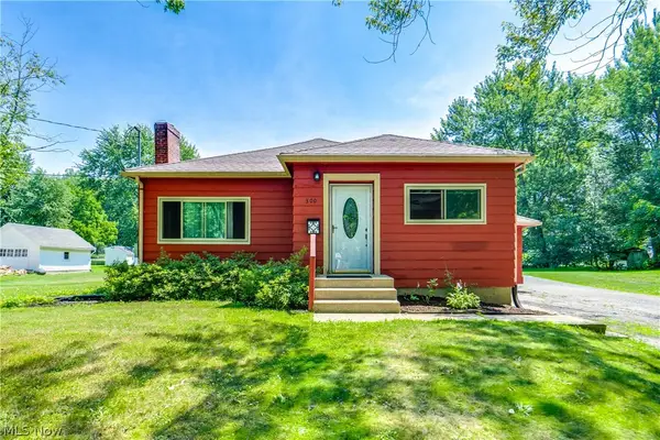 300 N Seneca Street, Rittman, OH 44270